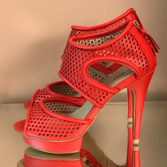 NWOB Bright orange perforated faux leather heels - Picture 3 of 6